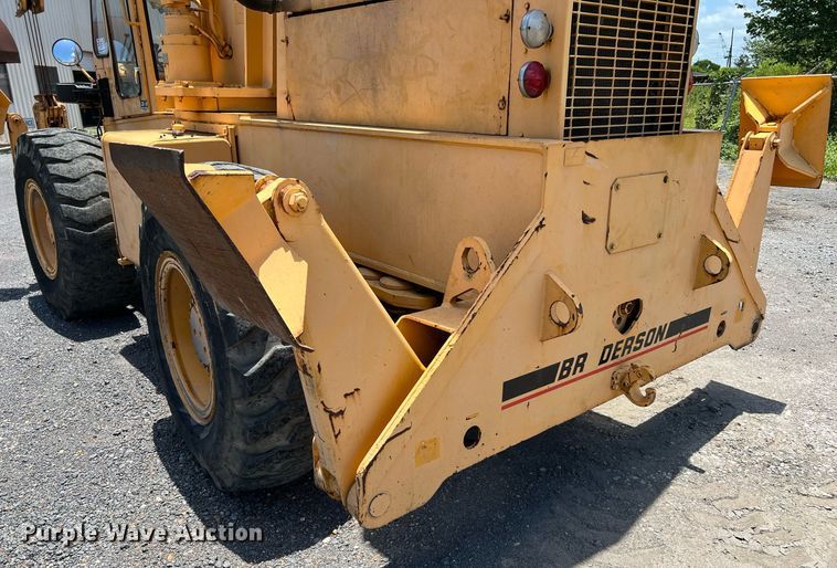 image for item DQ2116 1994 Broderson RT3002A  crane