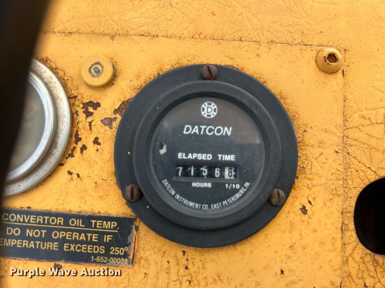 image for item DQ2116 1994 Broderson RT3002A  crane