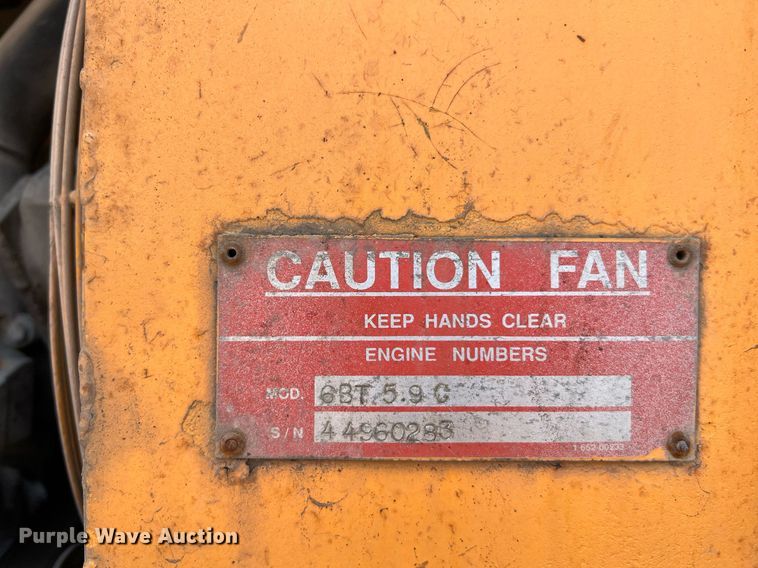 image for item DQ2116 1994 Broderson RT3002A  crane