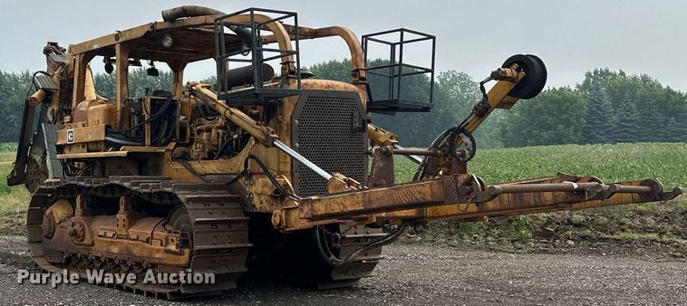image for item DQ7333 1976 Caterpillar D8K  cable plow
