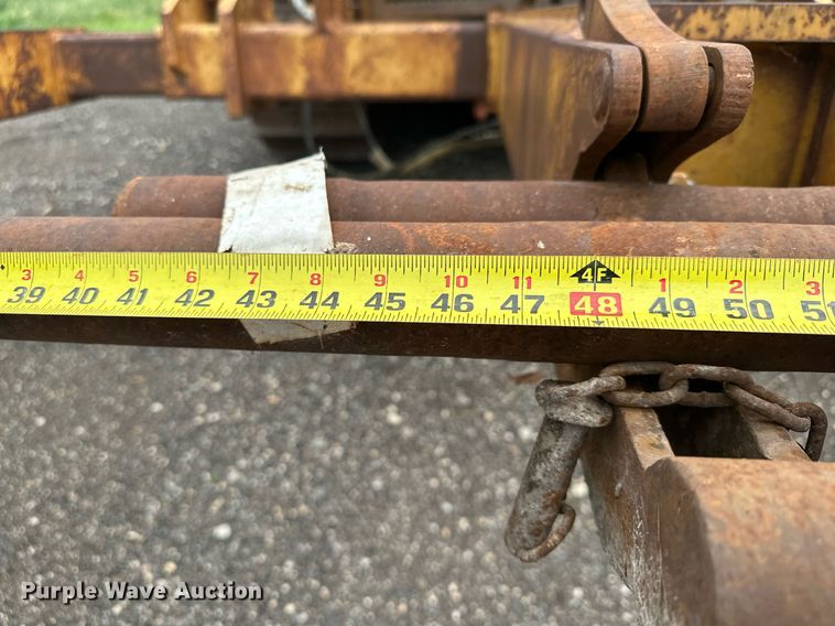 image for item DQ7333 1976 Caterpillar D8K  cable plow