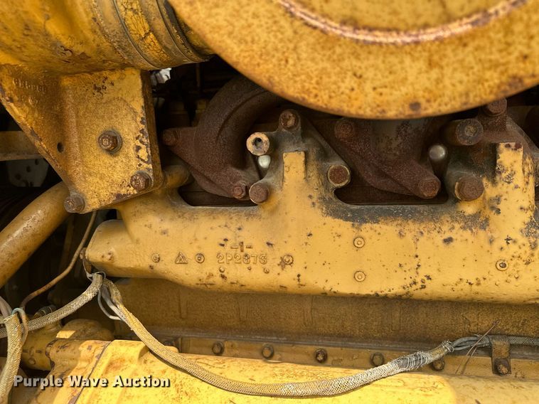 image for item DQ7333 1976 Caterpillar D8K  cable plow