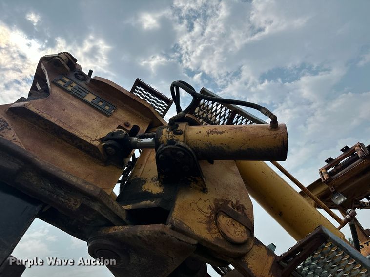 image for item DQ7333 1976 Caterpillar D8K  cable plow