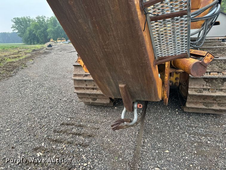 image for item DQ7333 1976 Caterpillar D8K  cable plow