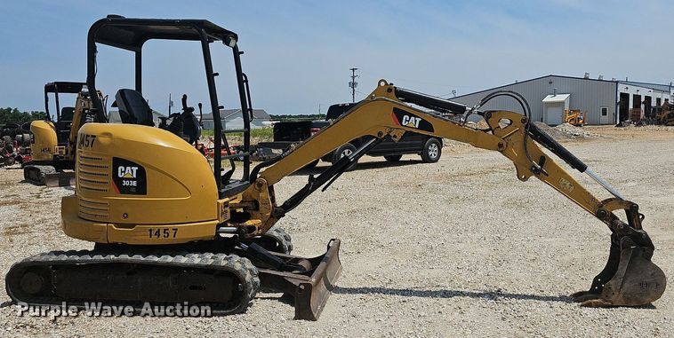 image for item DR3406 2015 Caterpillar 303E CR  mini excavator