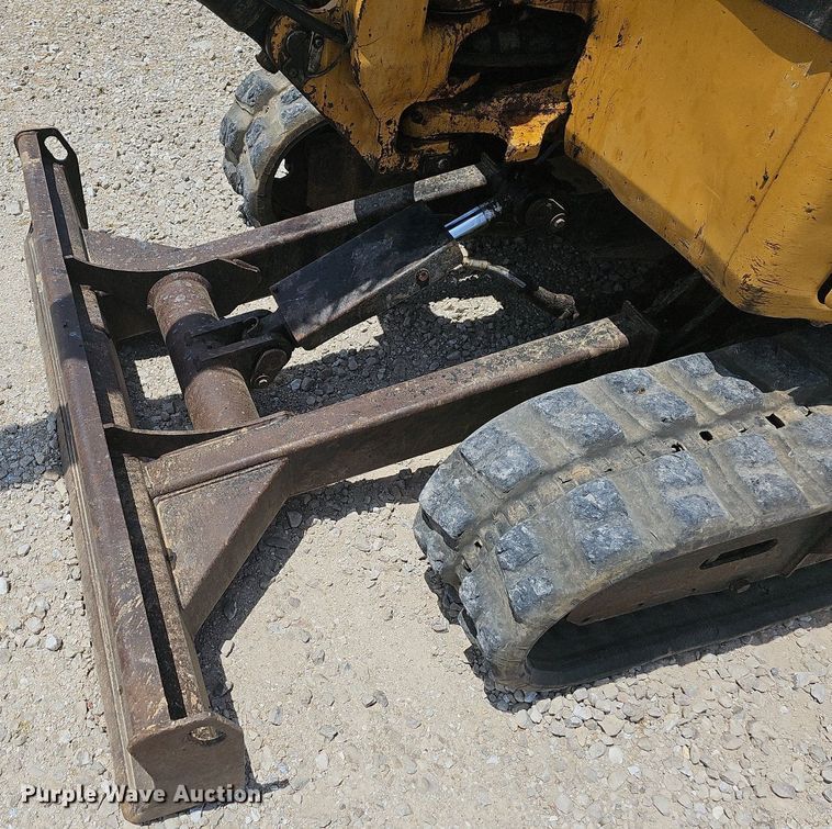 image for item DR3406 2015 Caterpillar 303E CR  mini excavator