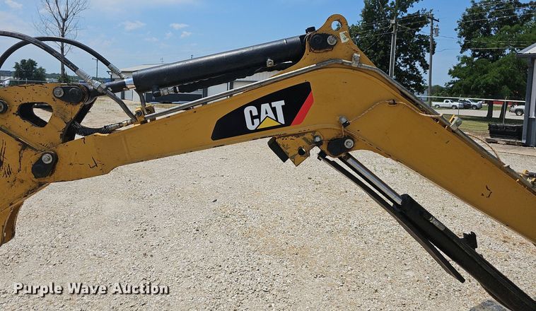 image for item DR3406 2015 Caterpillar 303E CR  mini excavator