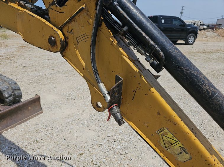 image for item DR3406 2015 Caterpillar 303E CR  mini excavator