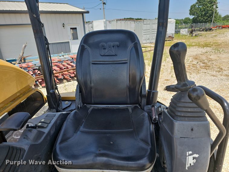 image for item DR3406 2015 Caterpillar 303E CR  mini excavator