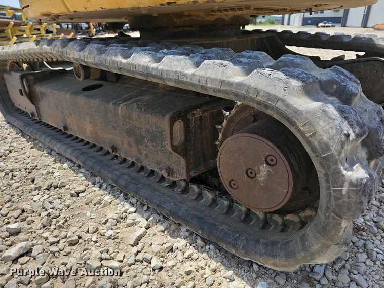 image for item DR3406 2015 Caterpillar 303E CR  mini excavator