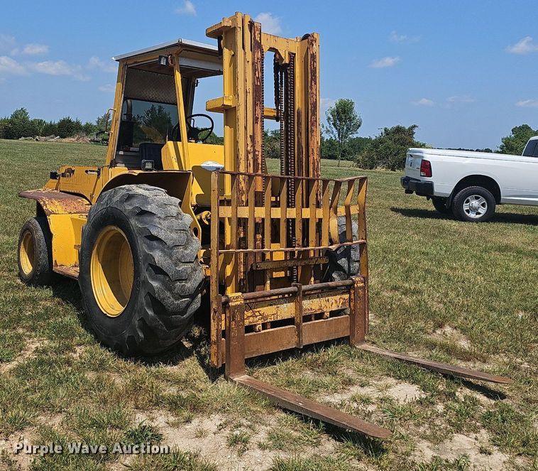 image for item DR3411 Dahmer  forklift