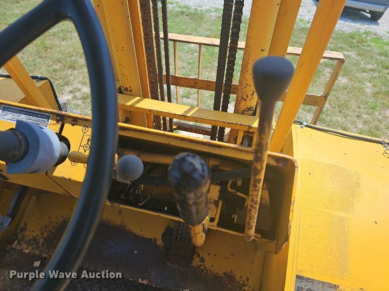 image for item DR3411 Dahmer  forklift