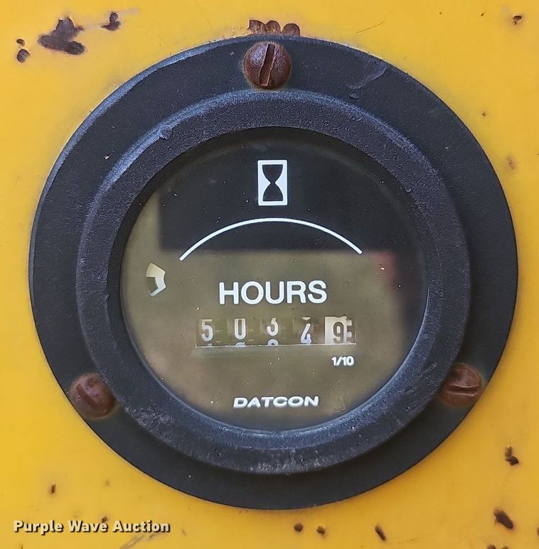 image for item DR3411 Dahmer  forklift