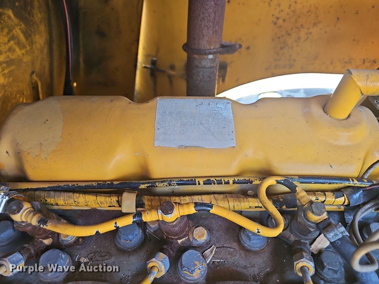 image for item DR3411 Dahmer  forklift