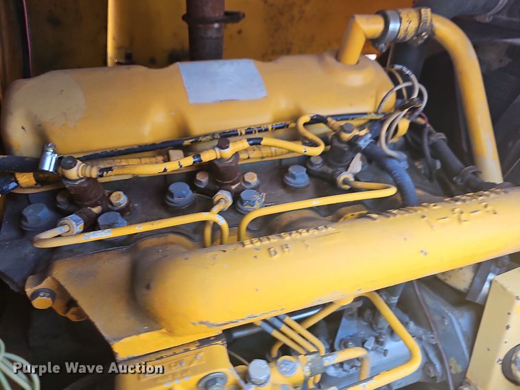 image for item DR3411 Dahmer  forklift