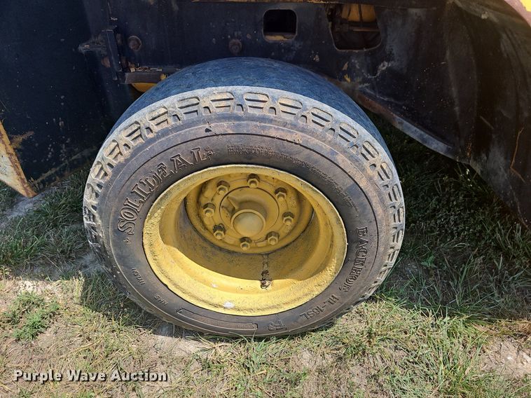 image for item DR3411 Dahmer  forklift