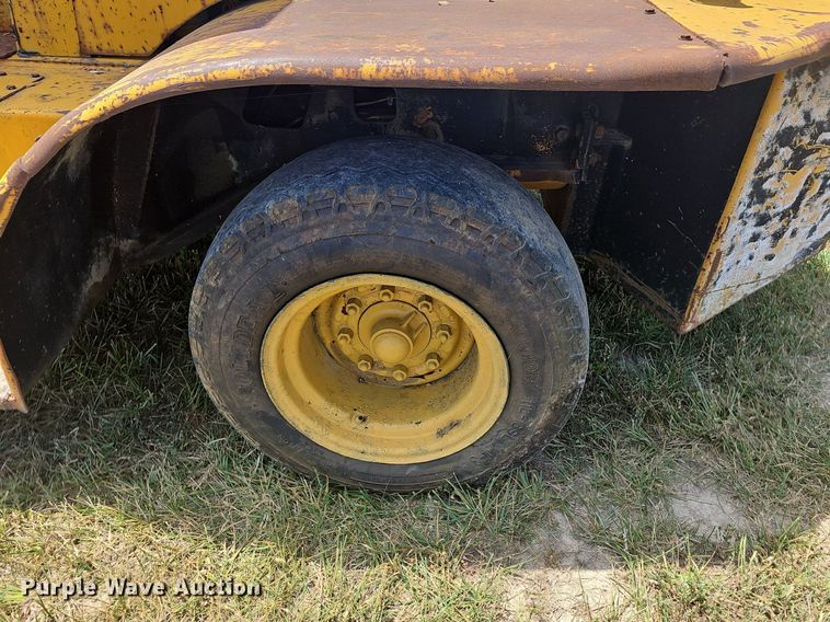 image for item DR3411 Dahmer  forklift