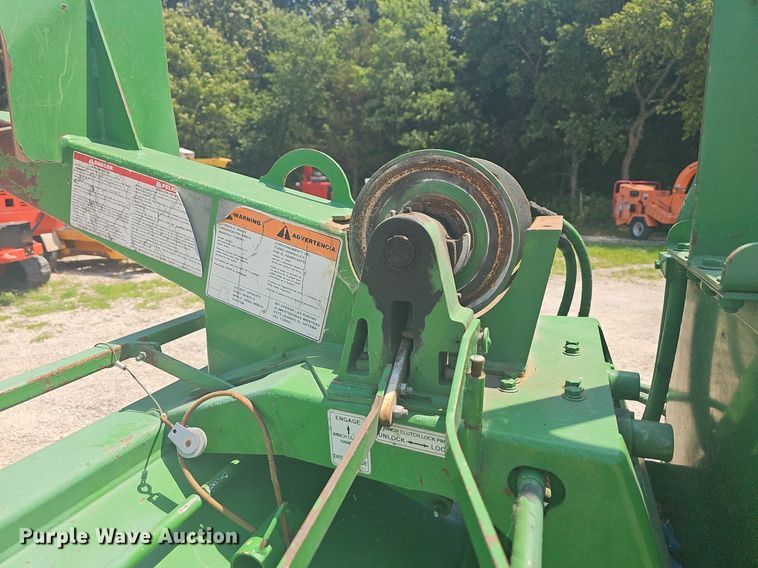 image for item DR3415 2013 Bandit 1590XP  wood chipper