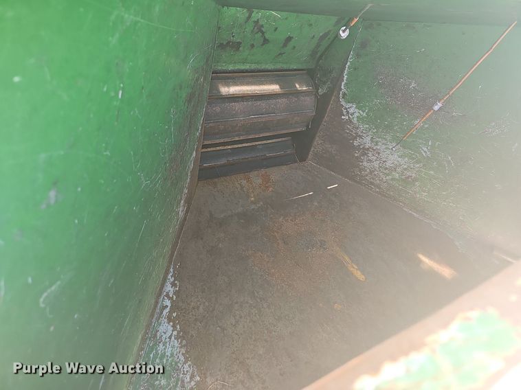 image for item DR3415 2013 Bandit 1590XP  wood chipper