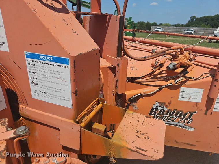 image for item DR3416 Bandit 250  wood chipper