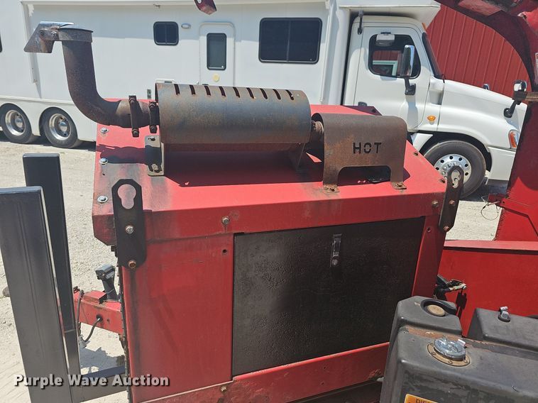 image for item DR3417 2011 Altec DC-1317  wood chipper