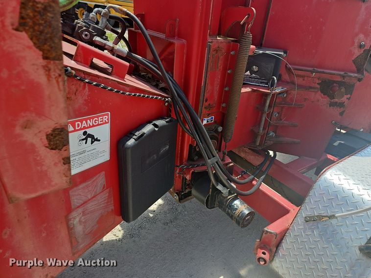 image for item DR3417 2011 Altec DC-1317  wood chipper