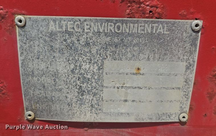 image for item DR3417 2011 Altec DC-1317  wood chipper