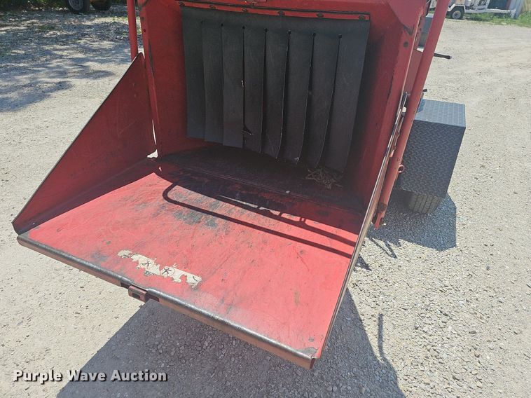 image for item DR3419 2011 Altec DC912A  wood chipper