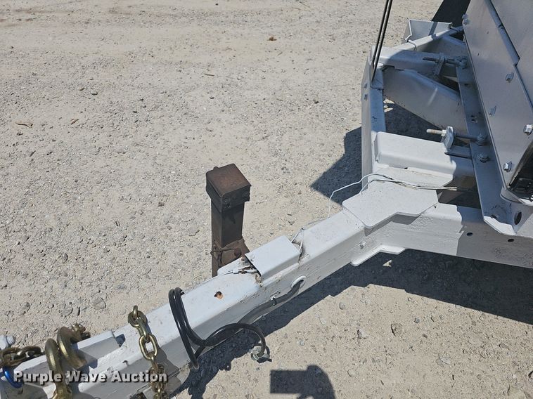 image for item DR3420 2011 Altec DC-1317  wood chipper