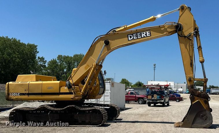 image for item DR7446 2000 John Deere 330LC  excavator