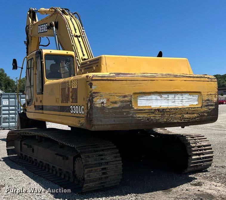 image for item DR7446 2000 John Deere 330LC  excavator