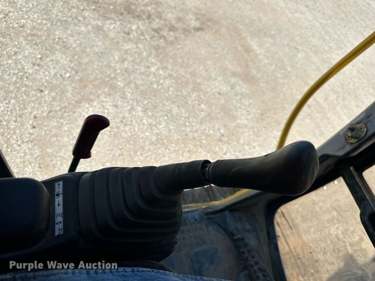 image for item DR7446 2000 John Deere 330LC  excavator