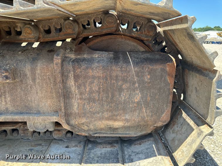 image for item DR7446 2000 John Deere 330LC  excavator
