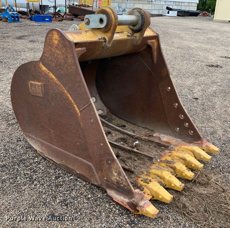 image for item HN9912 Caterpillar  54"W excavator bucket