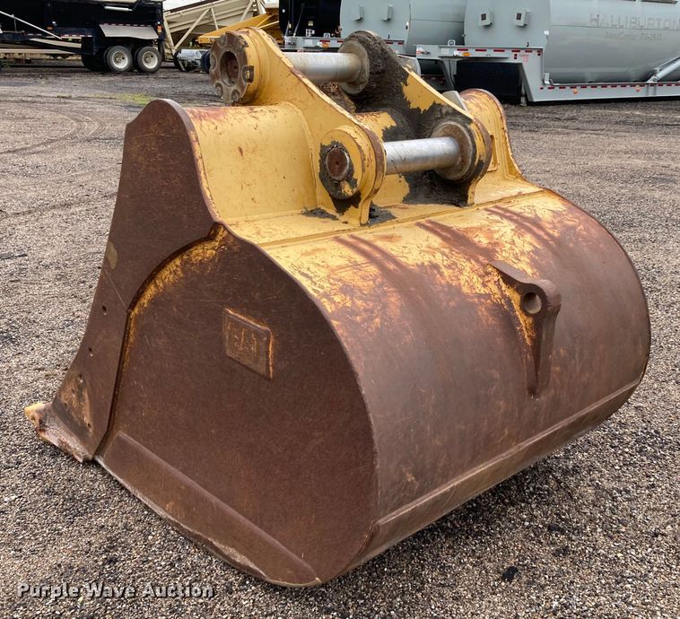 image for item HN9912 Caterpillar  54"W excavator bucket