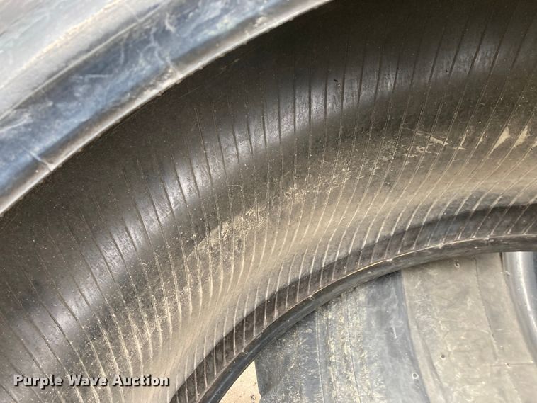 image for item HN9914 (6) motor grader tires