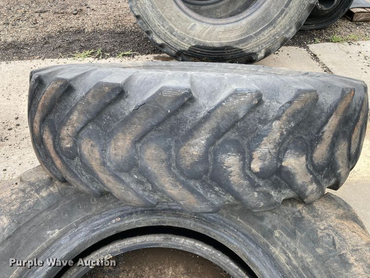 image for item HN9914 (6) motor grader tires