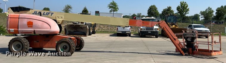 image for item II9241 2006 JLG 660SJ  boom lift