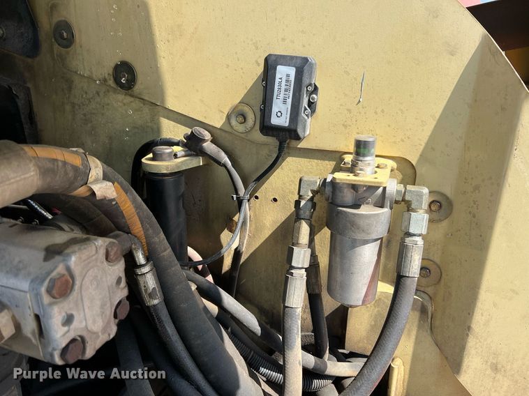 image for item II9241 2006 JLG 660SJ  boom lift