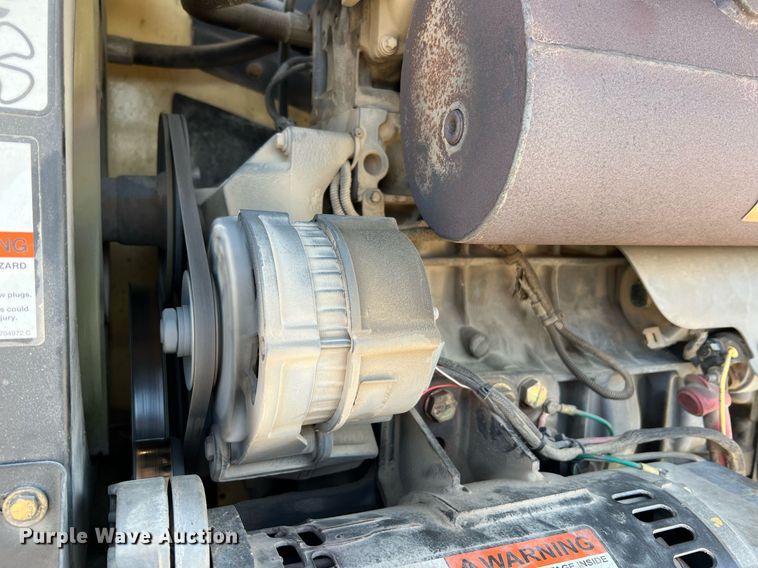 image for item II9241 2006 JLG 660SJ  boom lift