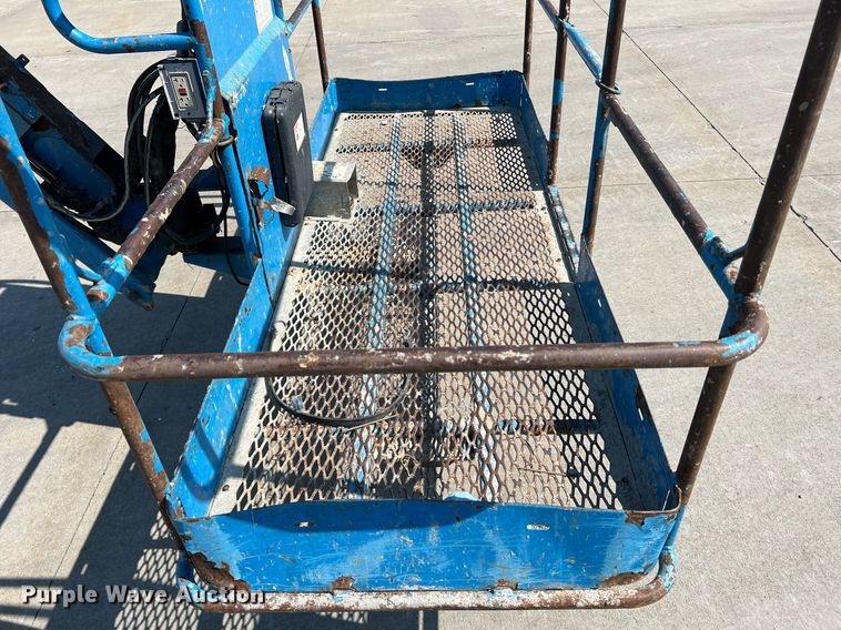 image for item II9242 2008 Genie S-65  boom lift