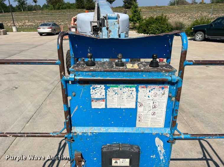image for item II9242 2008 Genie S-65  boom lift
