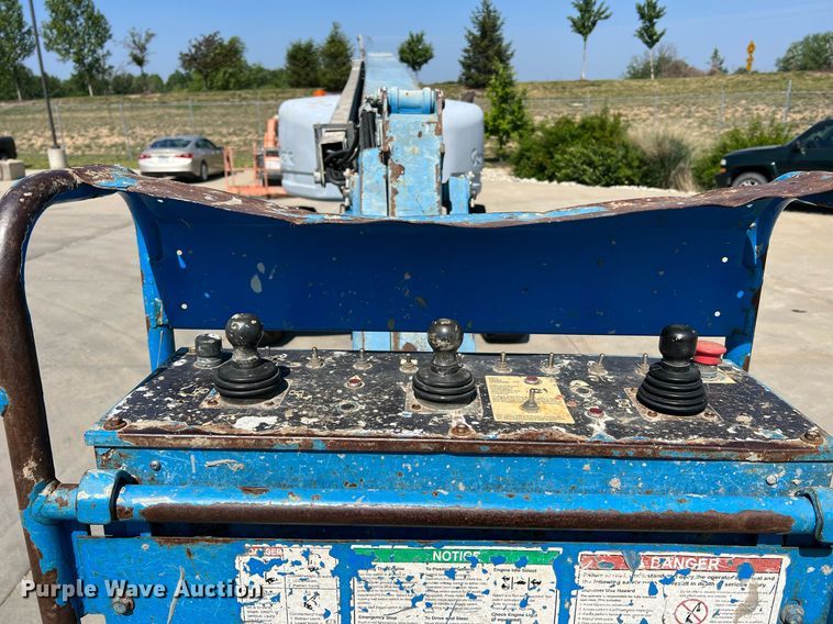 image for item II9242 2008 Genie S-65  boom lift