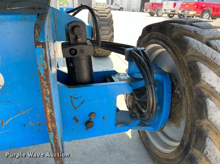 image for item II9242 2008 Genie S-65  boom lift