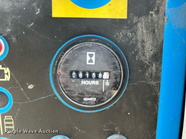 image for item II9242 2008 Genie S-65  boom lift