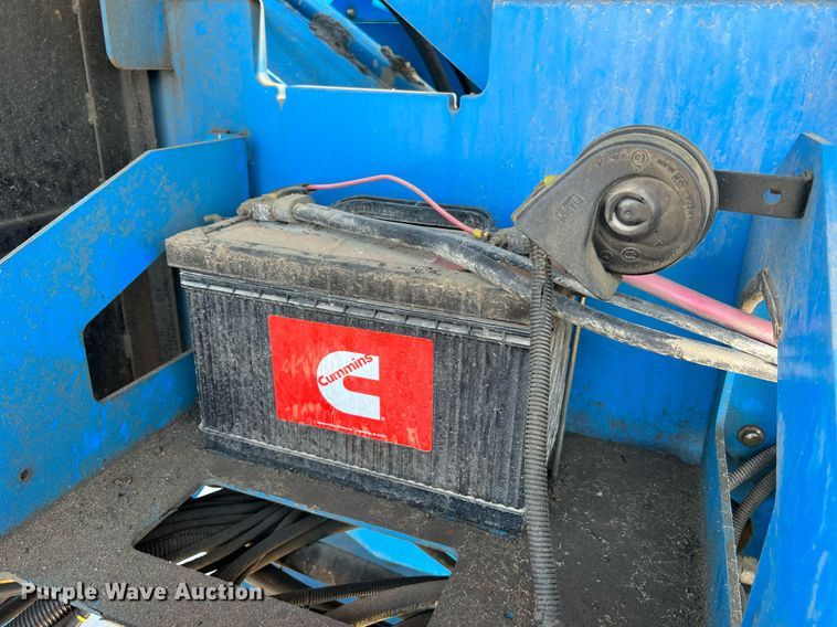 image for item II9242 2008 Genie S-65  boom lift
