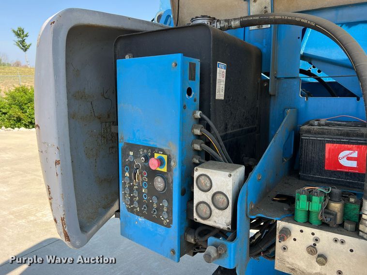 image for item II9242 2008 Genie S-65  boom lift