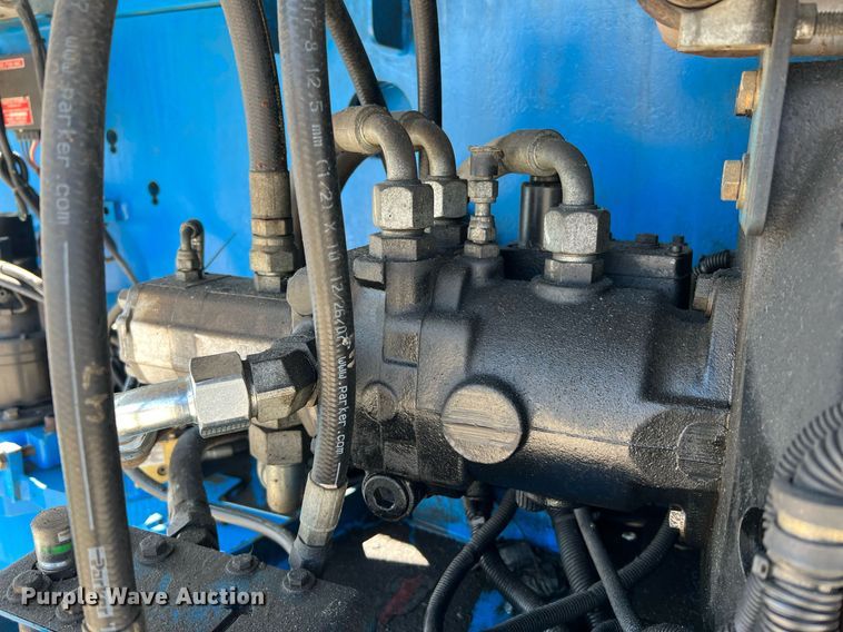 image for item II9242 2008 Genie S-65  boom lift