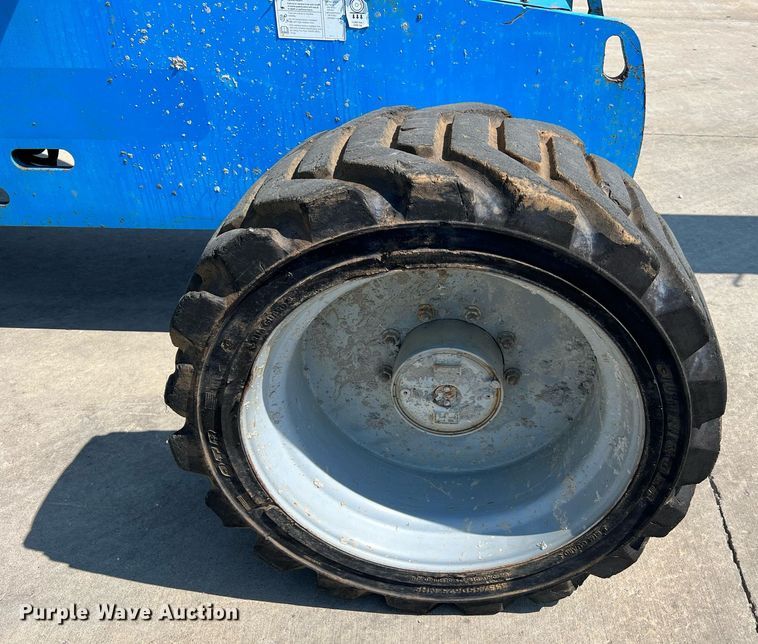 image for item II9242 2008 Genie S-65  boom lift