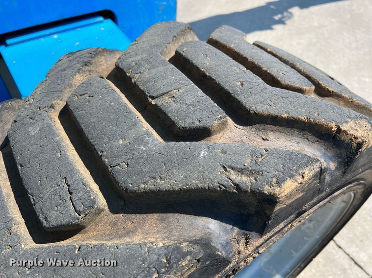 image for item II9242 2008 Genie S-65  boom lift